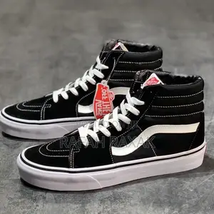 Original Black/White High Top Vintage Vans Off the Wall