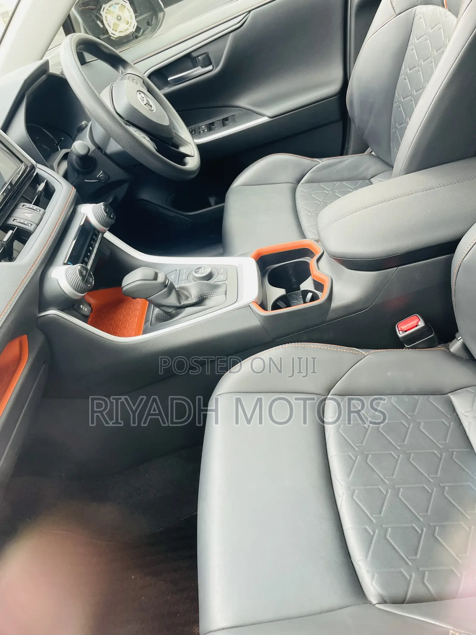 Toyota RAV4 Limited AWD (2.5L 4cyl 6A) 2016 Gray