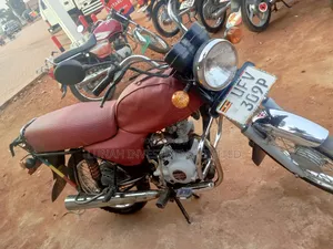 Bajaj Boxer 2023 Red