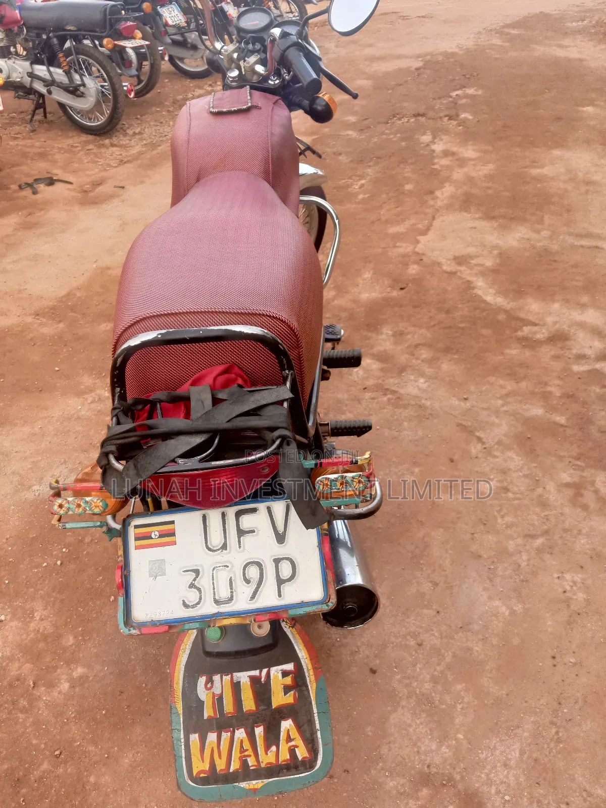 Bajaj Boxer 2023 Red