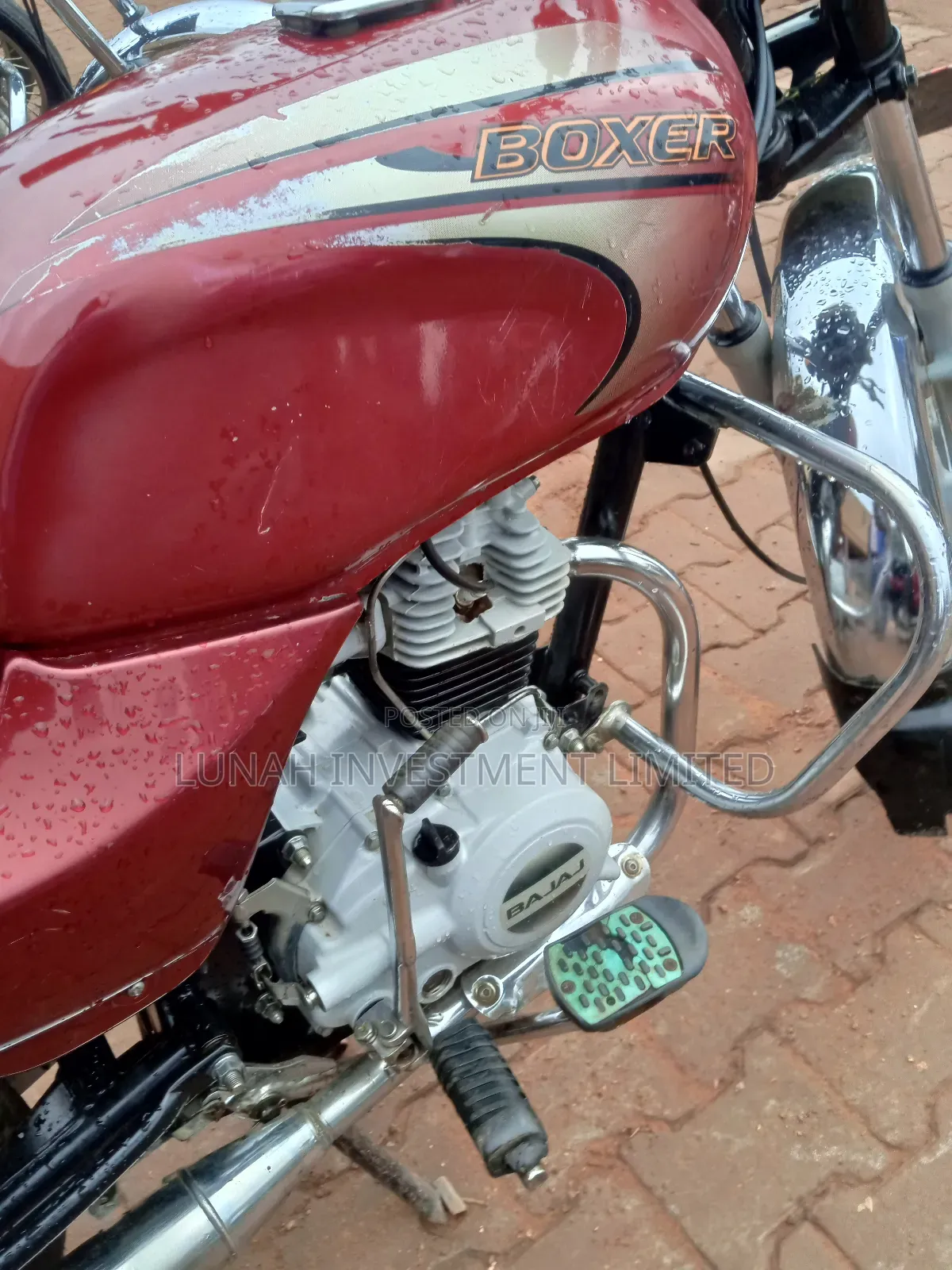 Bajaj Boxer 100 2024 Red