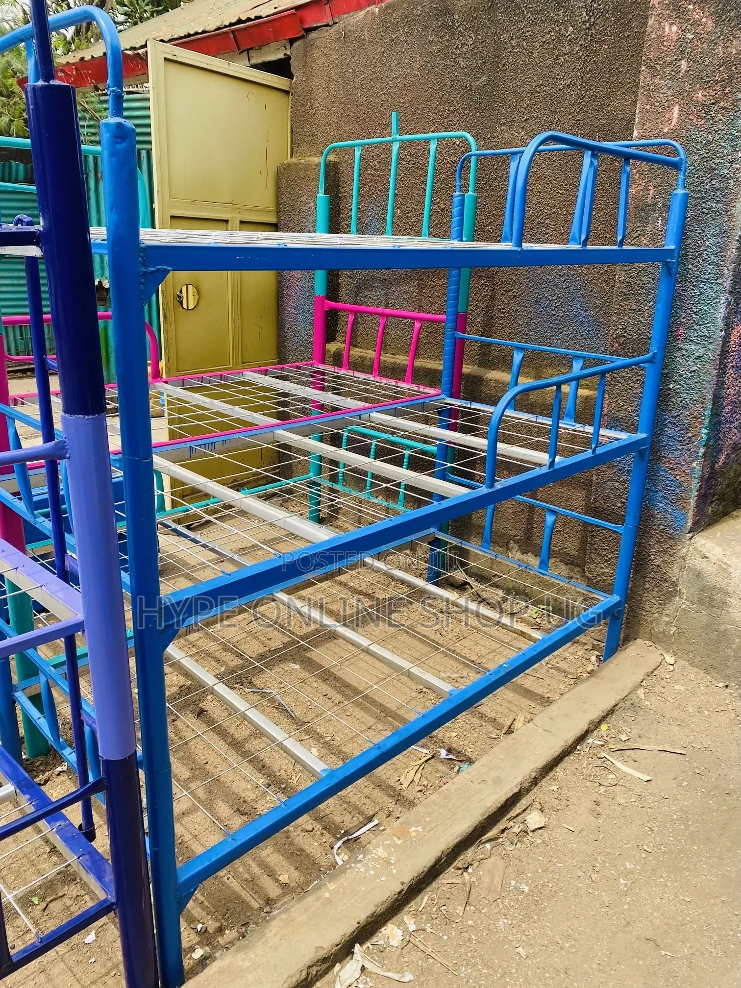 Blues Standard Decker Beds
