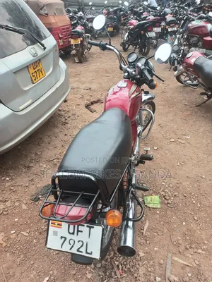 Bajaj Boxer 2023 Red