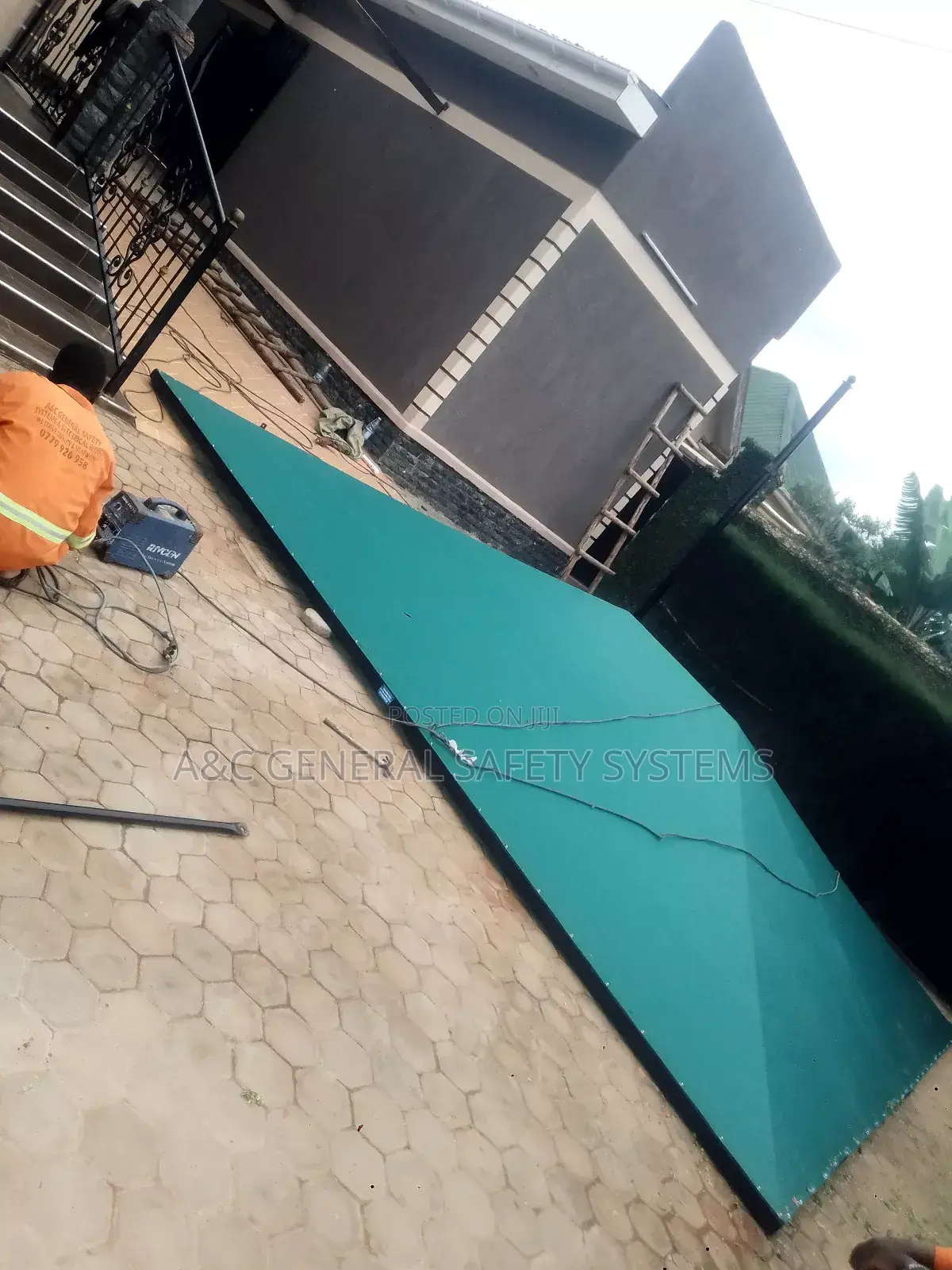 2 Cars Shade Water and Sun Proof With One Year Warranty