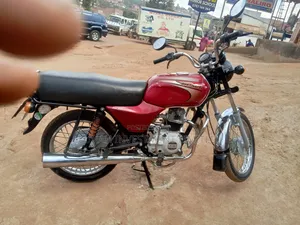 Bajaj Boxer 2023 Red