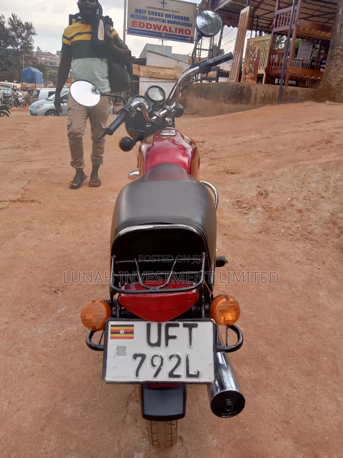 Bajaj Boxer 2023 Red