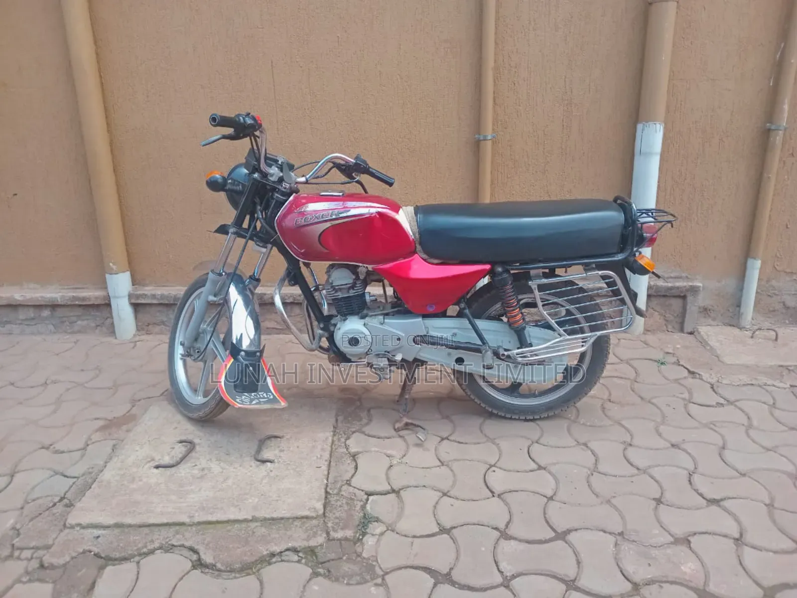 Bajaj Boxer 2024 Gray