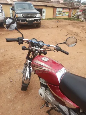 Bajaj Boxer 100 2019 Red