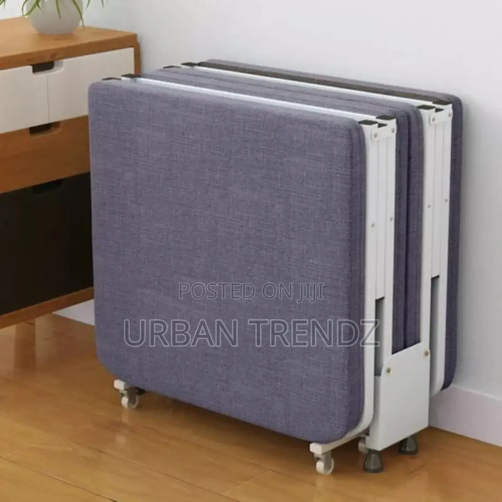 Folding Portable Guest Bed Chair Sofa With Wheels for Home.