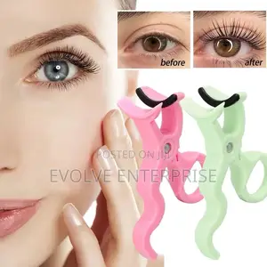 Photo - Professional Eyelash Curler