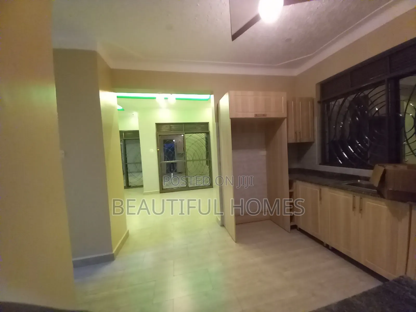 Furnished 4bdrm House in Kira for sale