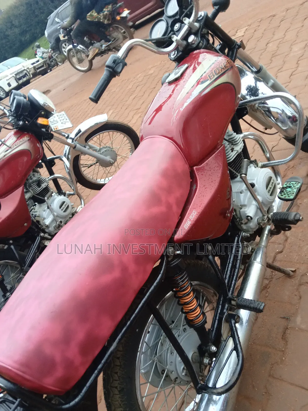 Bajaj Boxer BM100ES 2023 Red