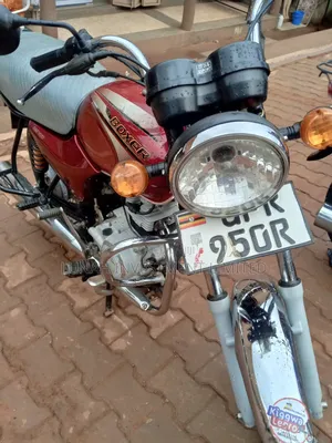 Bajaj CT 110X 2023 Red