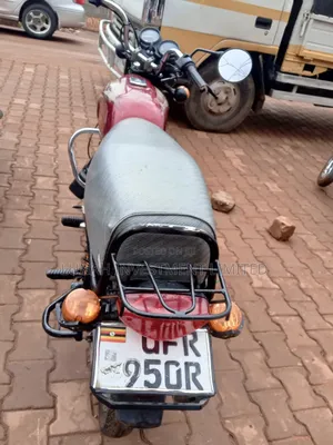 Bajaj CT 110X 2023 Red