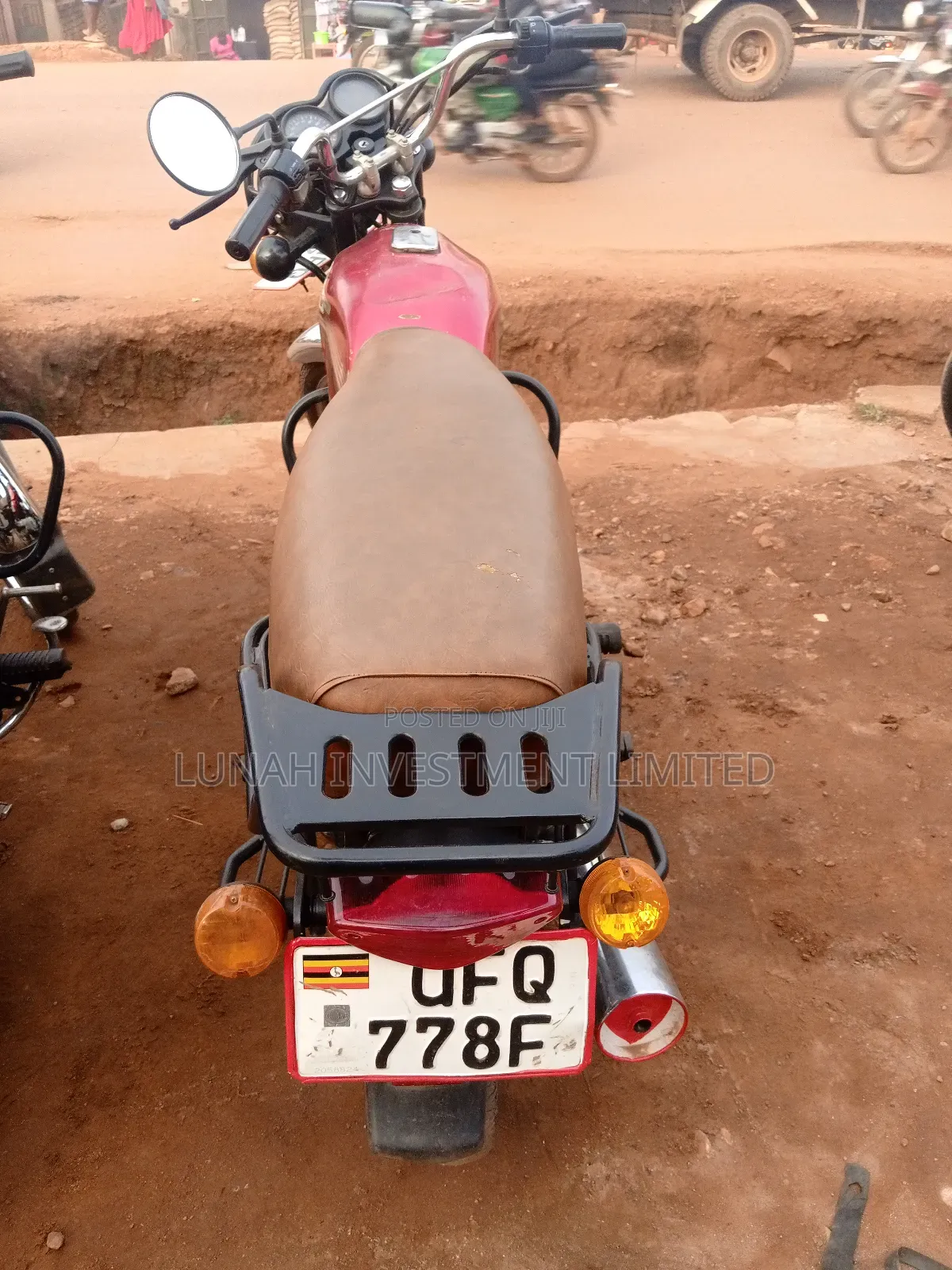 Bajaj Boxer 2024 Red