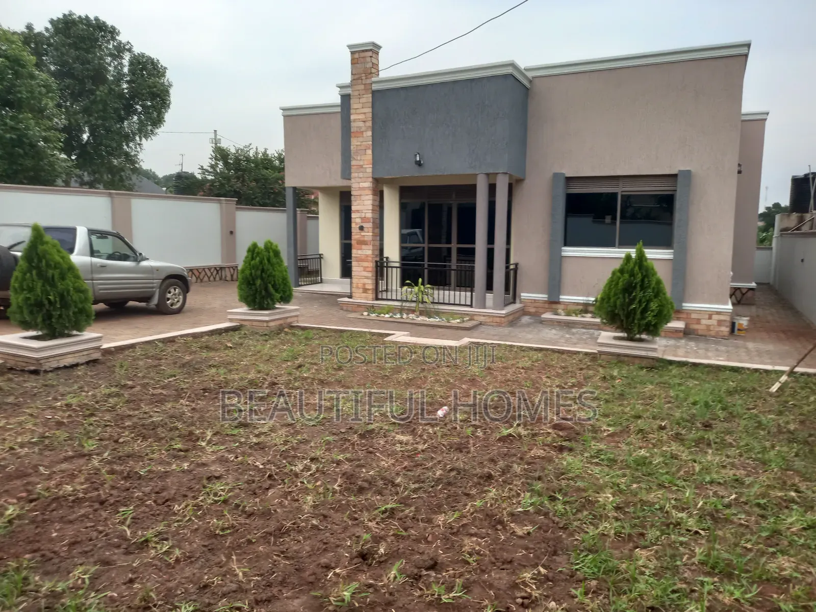 Furnished 4bdrm House in Kira for sale
