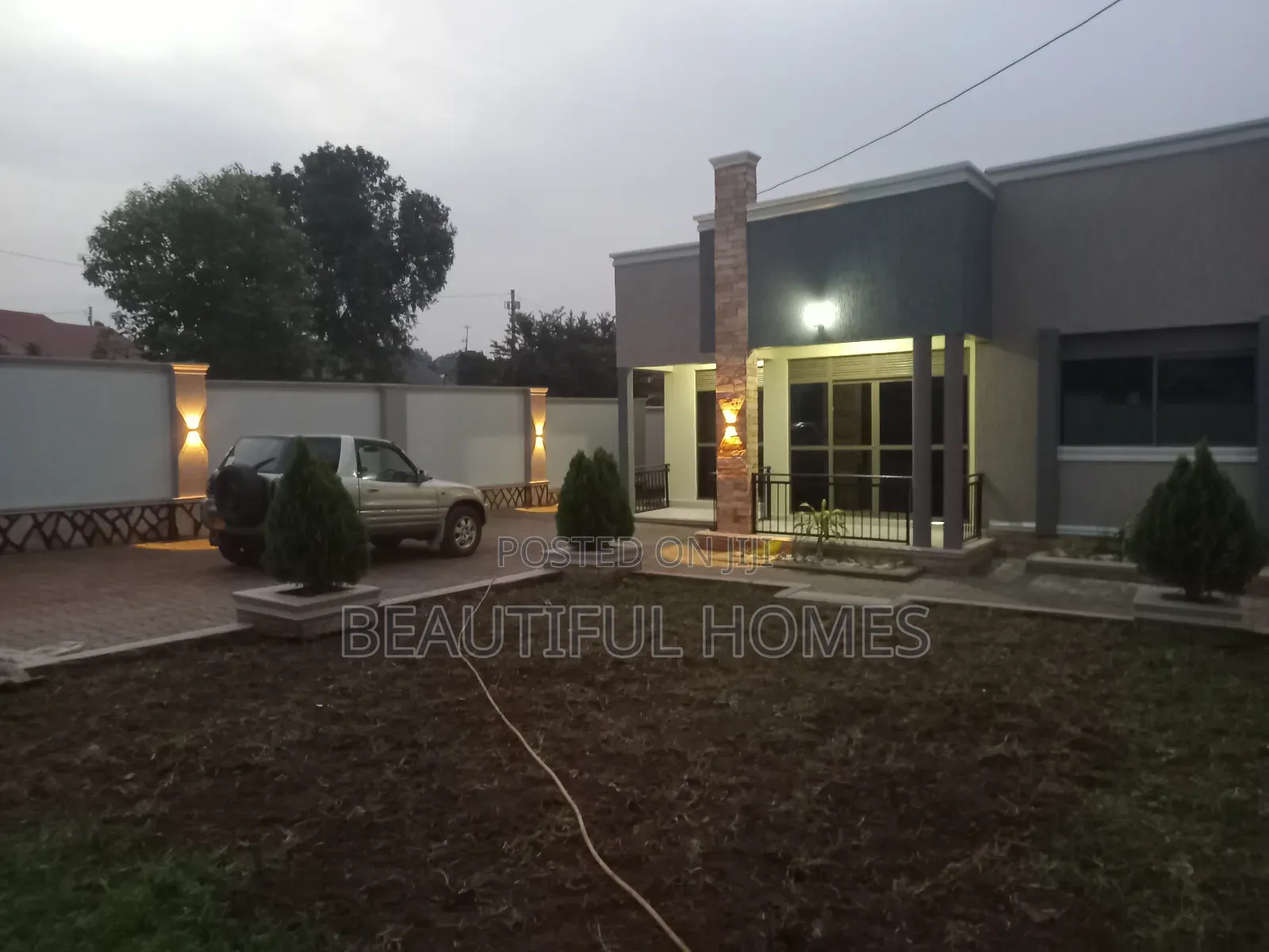 Furnished 4bdrm House in Kira for sale