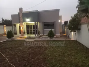 Furnished 4bdrm House in Kira for sale