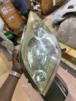 Toyota IST 2002 - 2007 Headlight