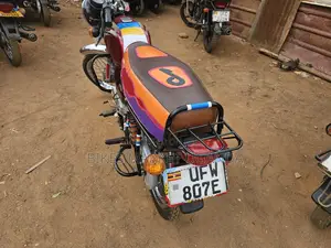 Bajaj Boxer 2024 Red