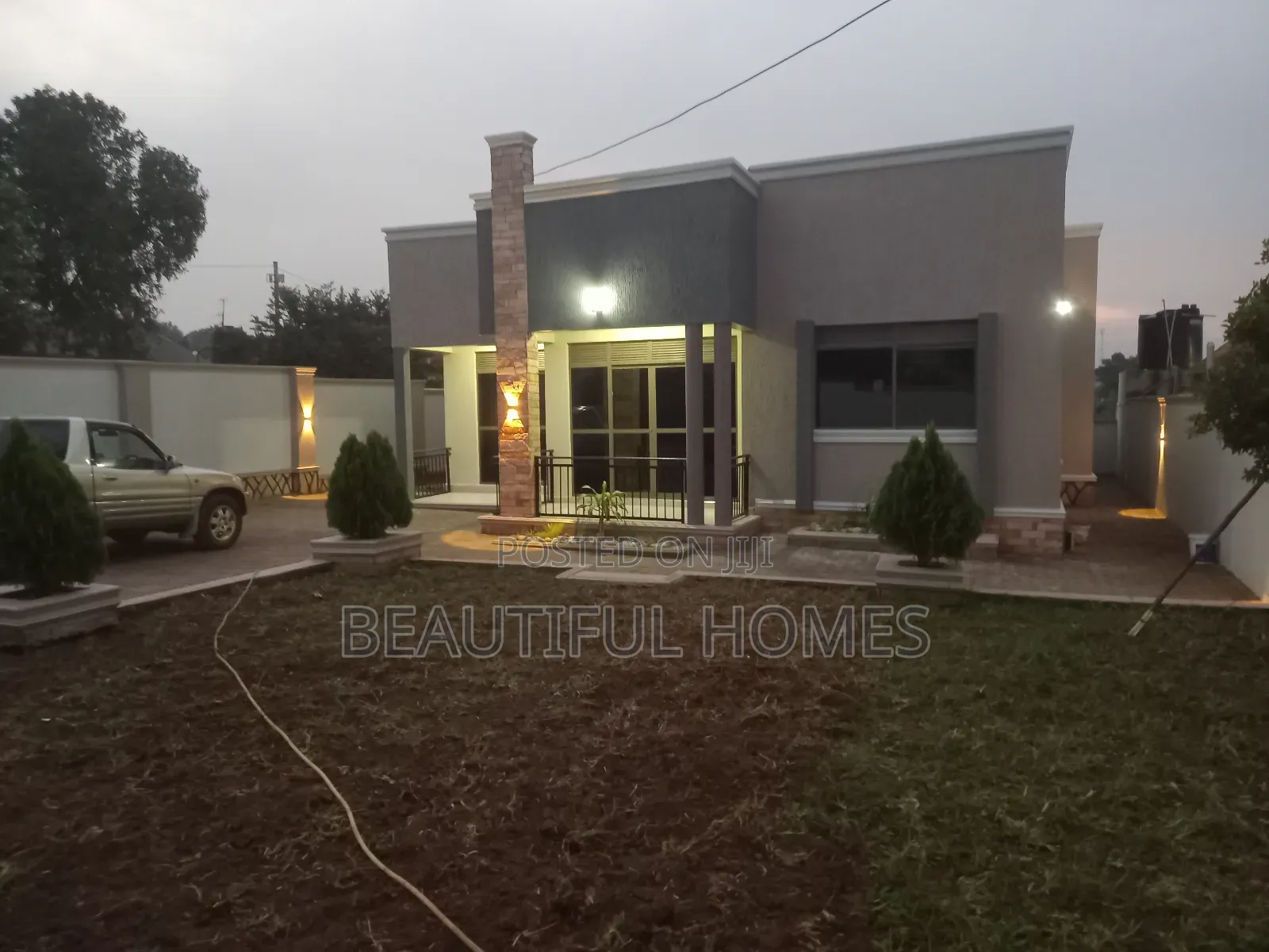 Furnished 4bdrm House in Kira for sale
