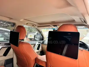 Toyota Land Cruiser Prado 2.8 2018 White