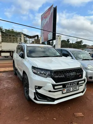 Toyota Land Cruiser Prado 2.8 2018 White