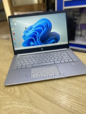 New Laptop HP Pavilion 14-Ce3064st 16GB Intel Core I5 SSD 512GB