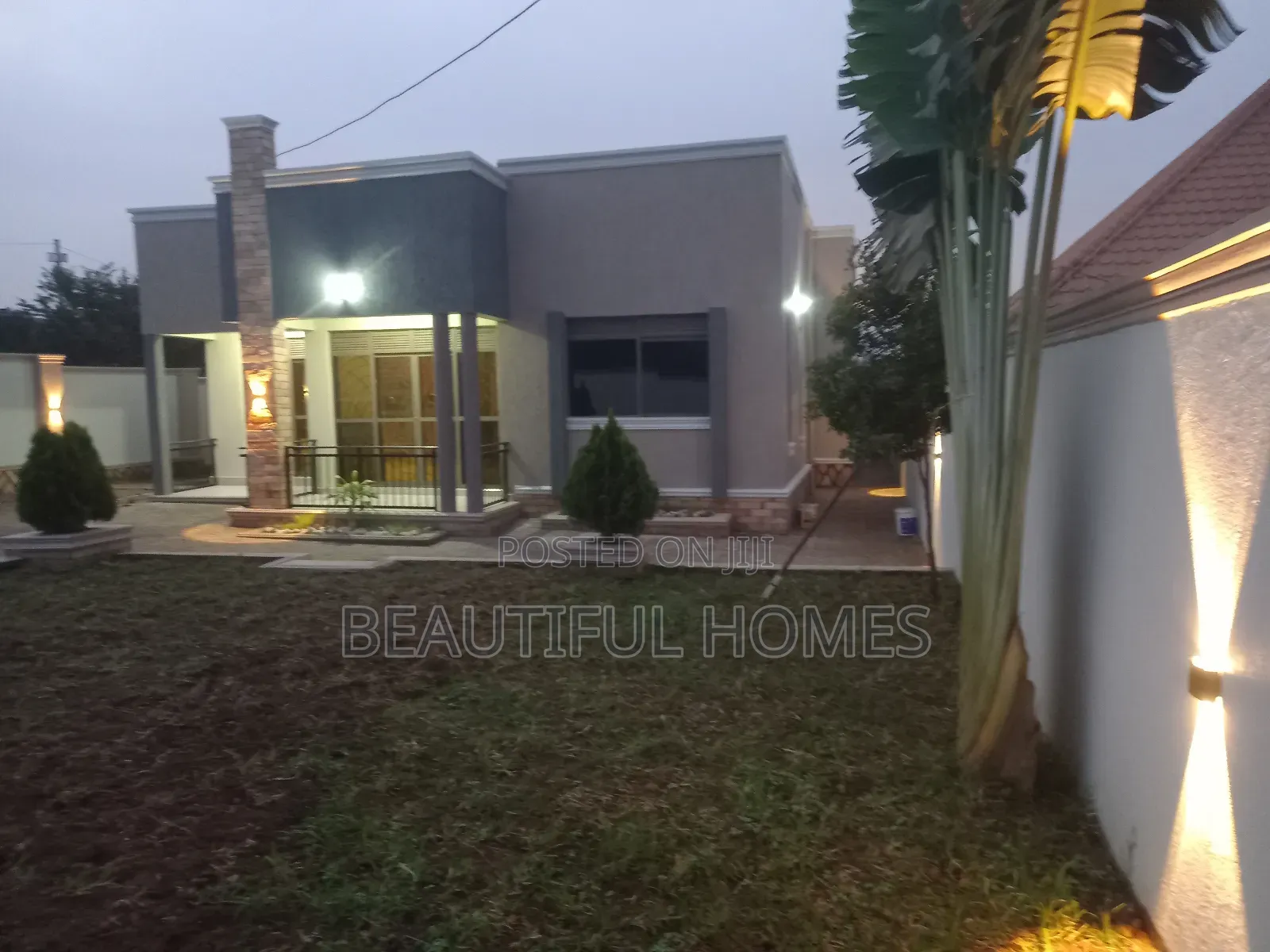 Furnished 4bdrm House in Kira for sale