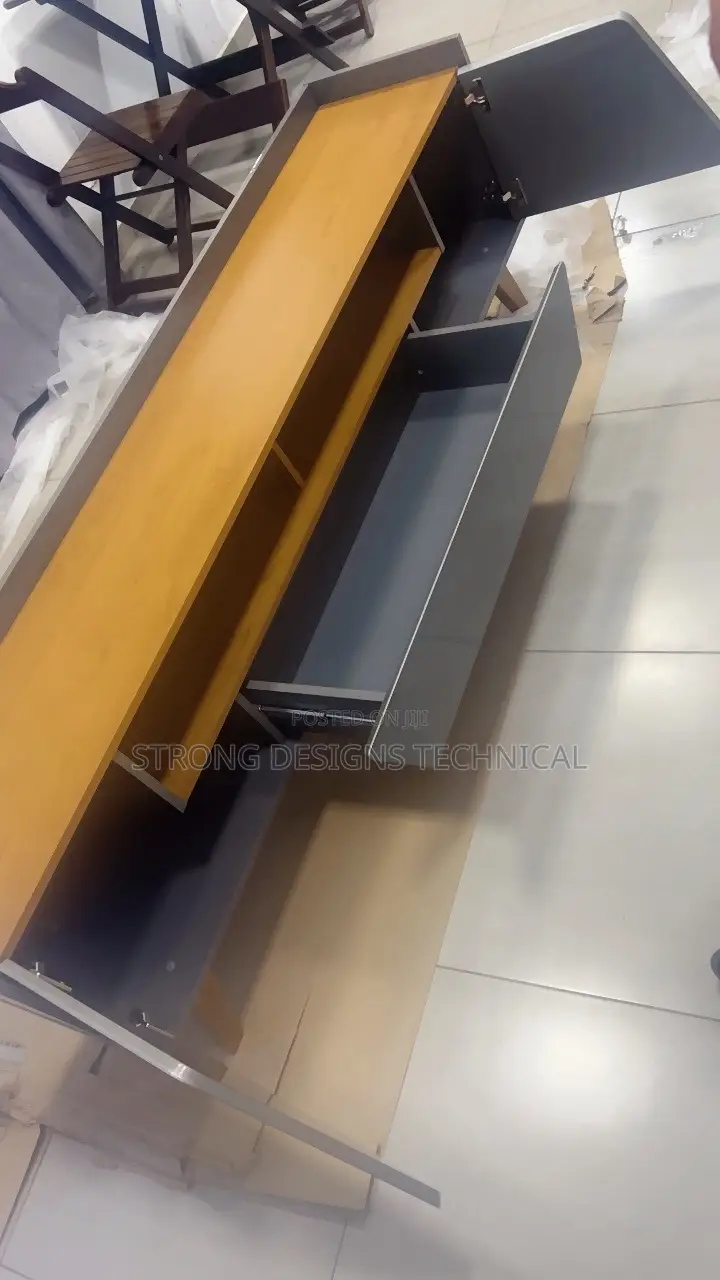6ft Tv Stand.