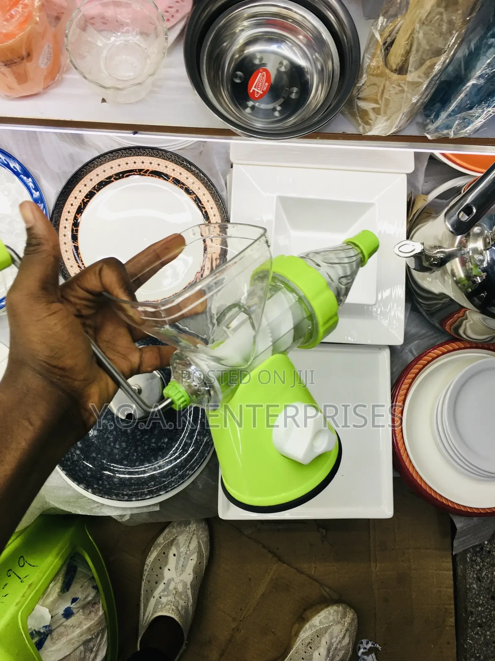 Manual Blender