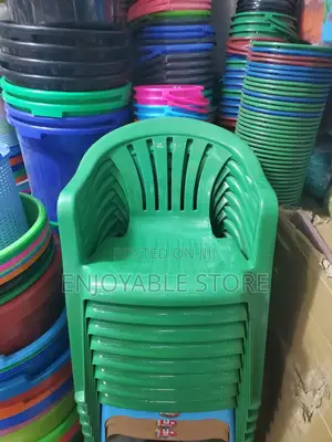 Green Plastic Chairs Plastic Chairs
