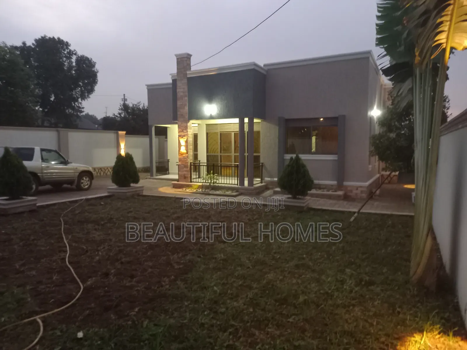 Furnished 4bdrm House in Kira for sale