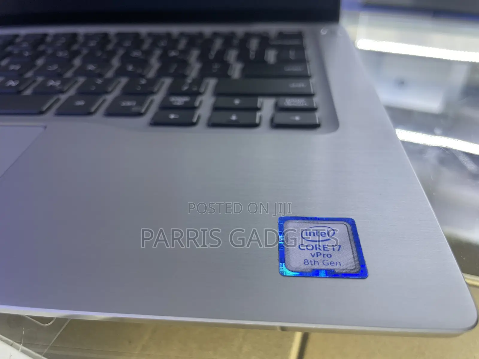 Laptop Dell Latitude 7400 16GB Intel Core I7 SSD 512GB