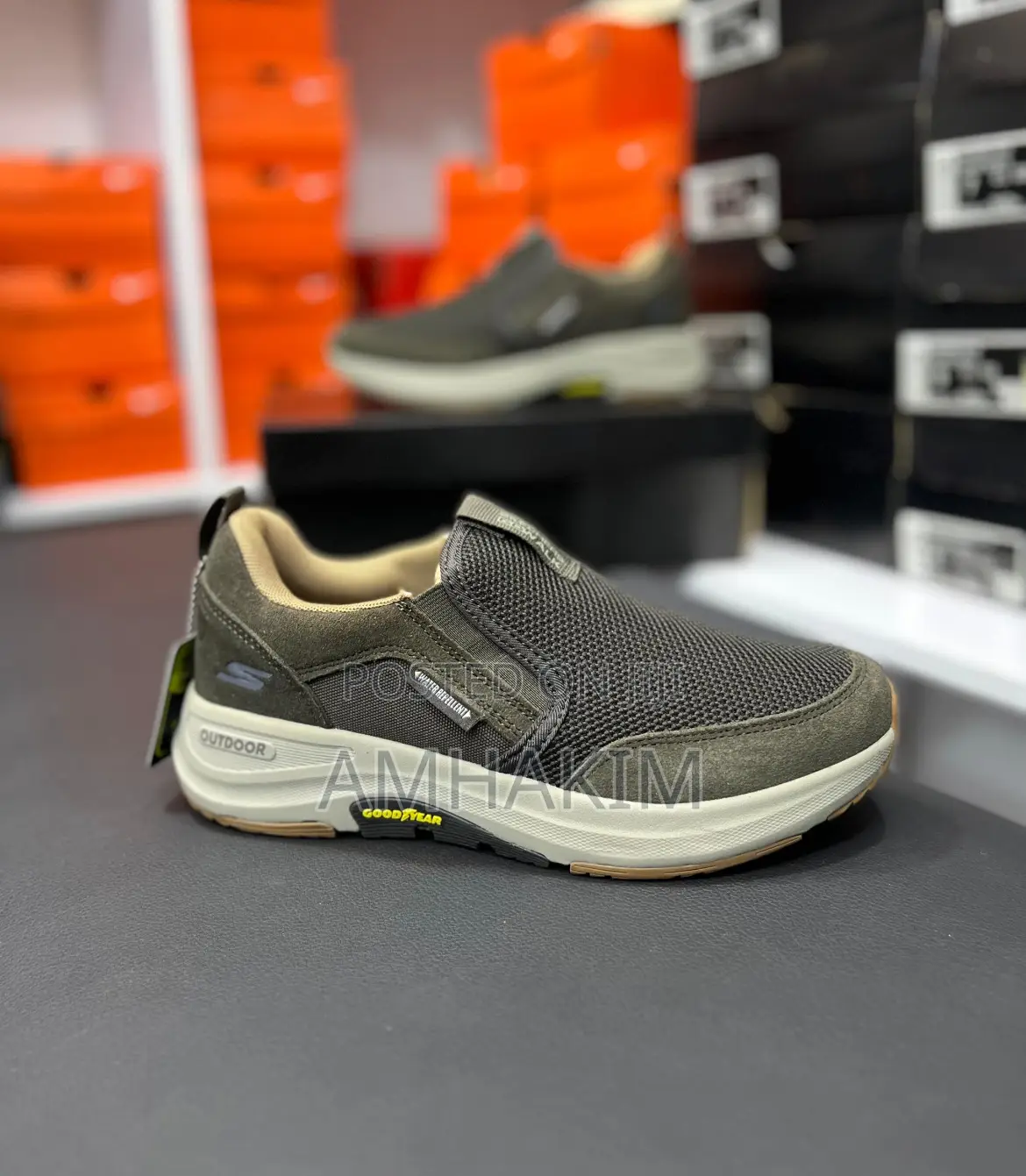 Sketcher Water Repelliant in Stock