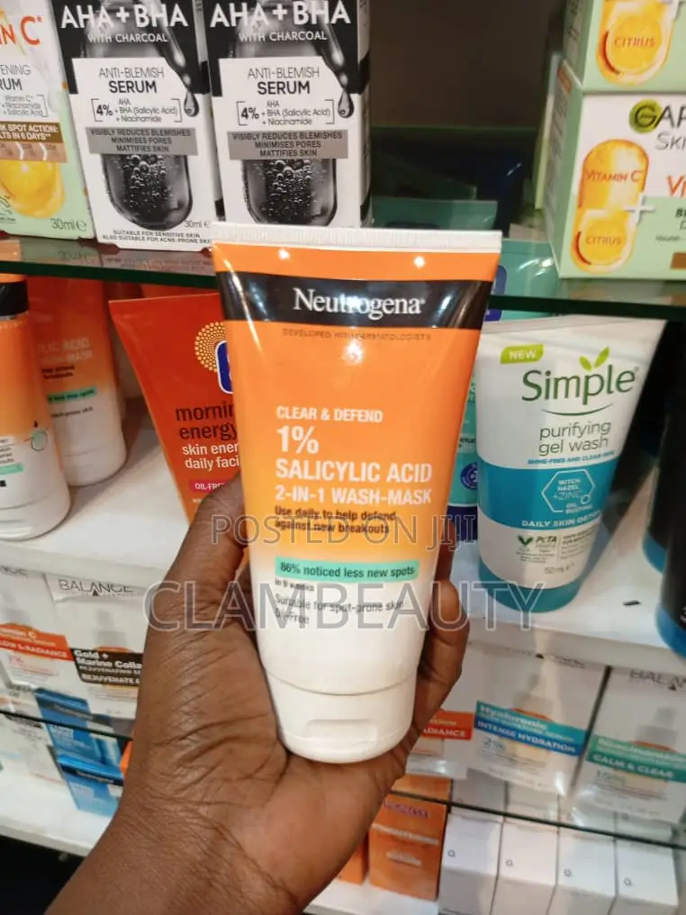 Neutrogena Clear Defend 1% Salicylic Acid 2-in-1 Wash-Mas