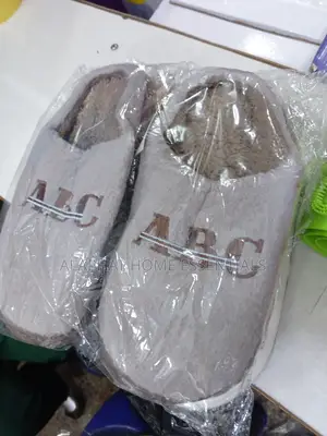 Modern House Sandles