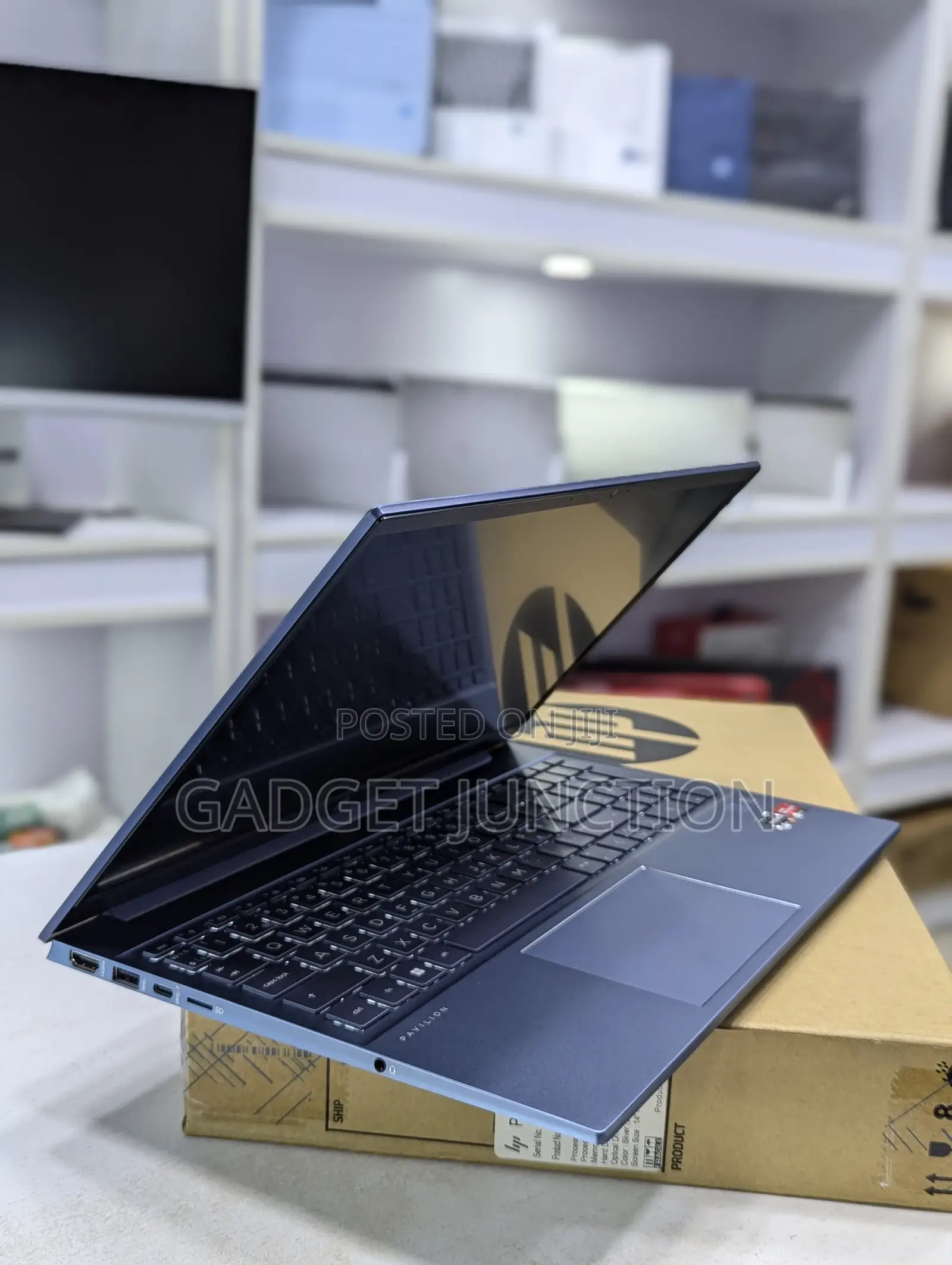 New Laptop HP Pavilion 15 8GB AMD Ryzen 5 SSD 256GB