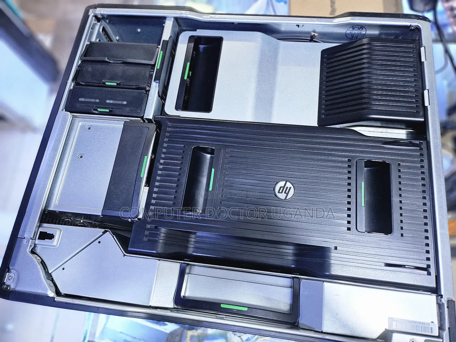 Server HP Easy Connect 32GB Intel Xeon HDD 4T