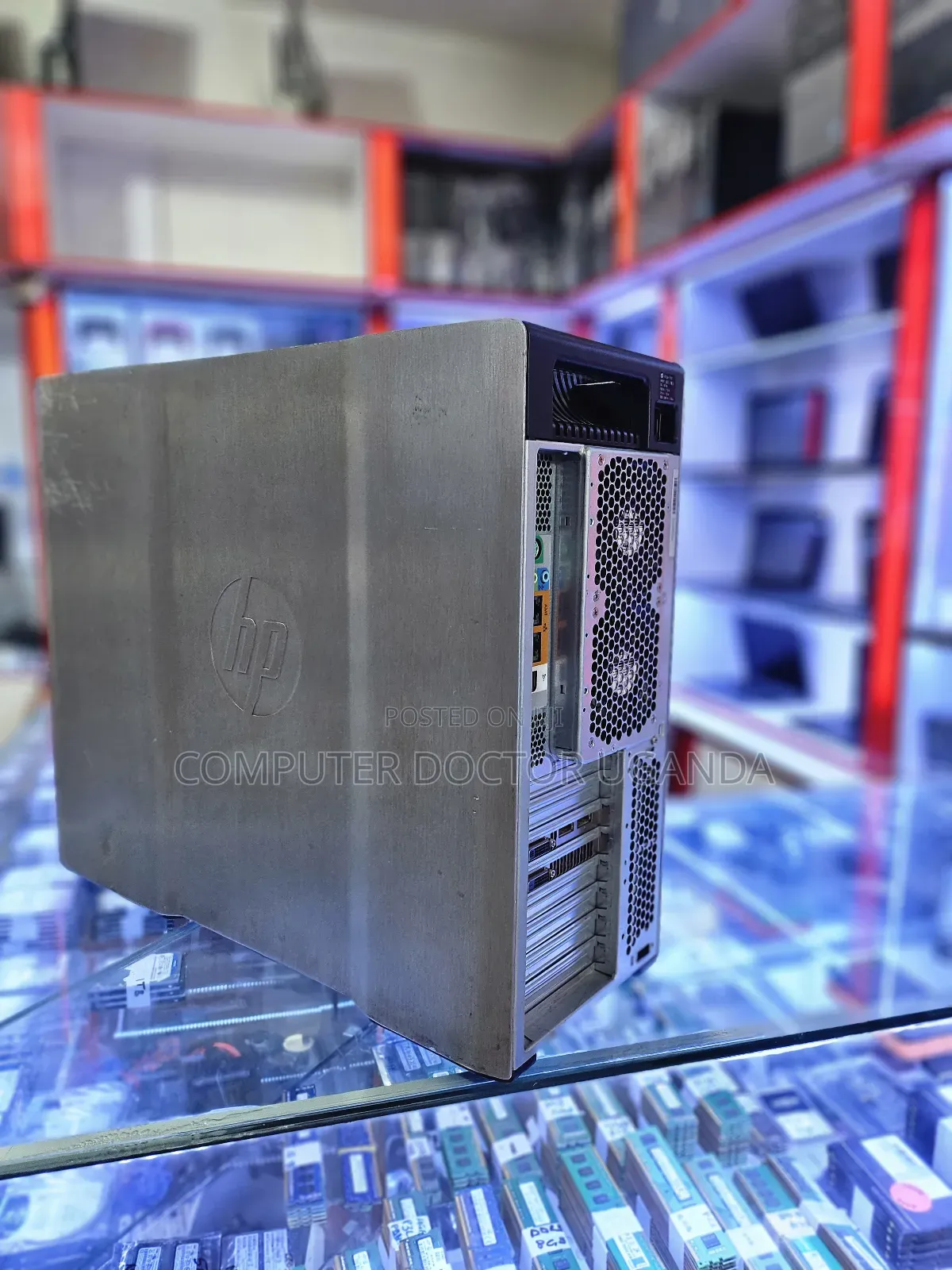 Server HP Easy Connect 32GB Intel Xeon HDD 4T