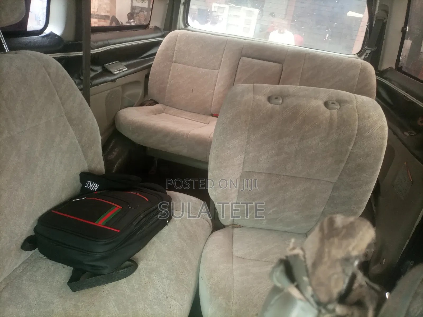 Toyota Regius 1998 White