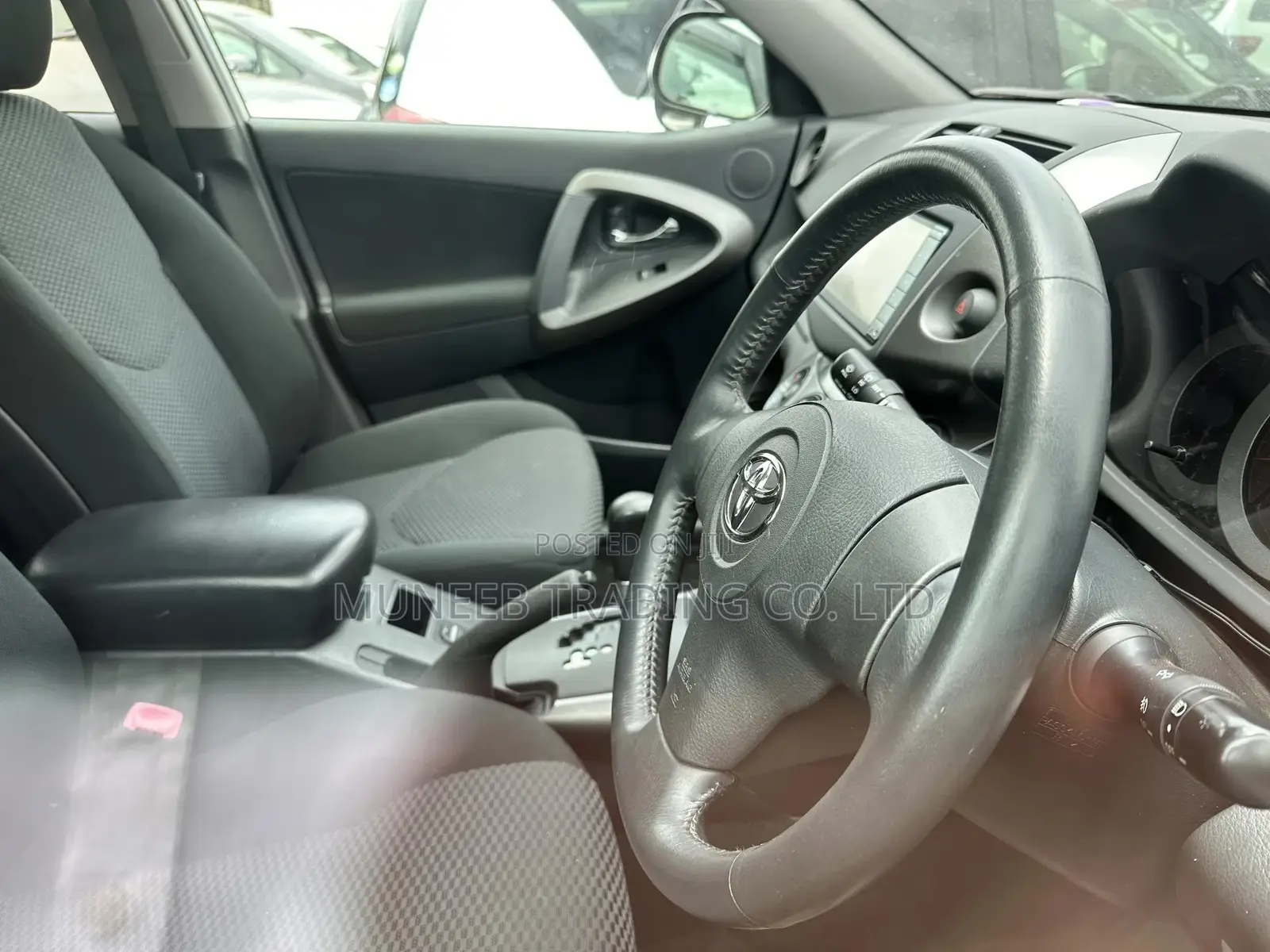 Toyota RAV4 2.5 2010 White