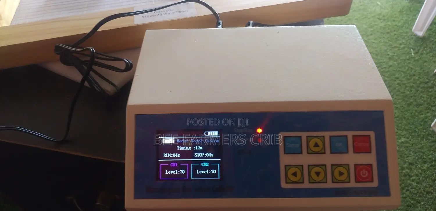 Bee Venom Collection Machine