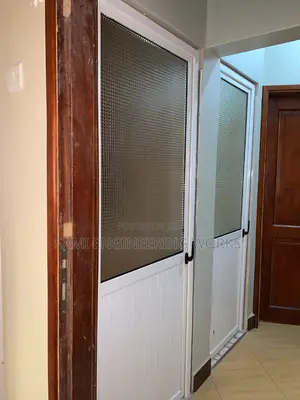 Bathroom Door Kitende
