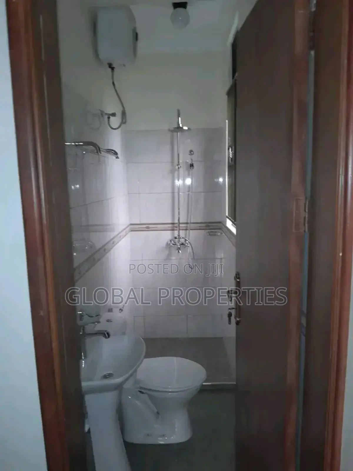 1bdrm Apartment in Kira Estate, Central Division for rent