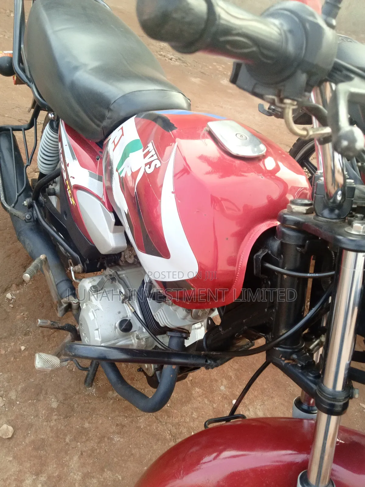 TVS HLX 125 2024 Red