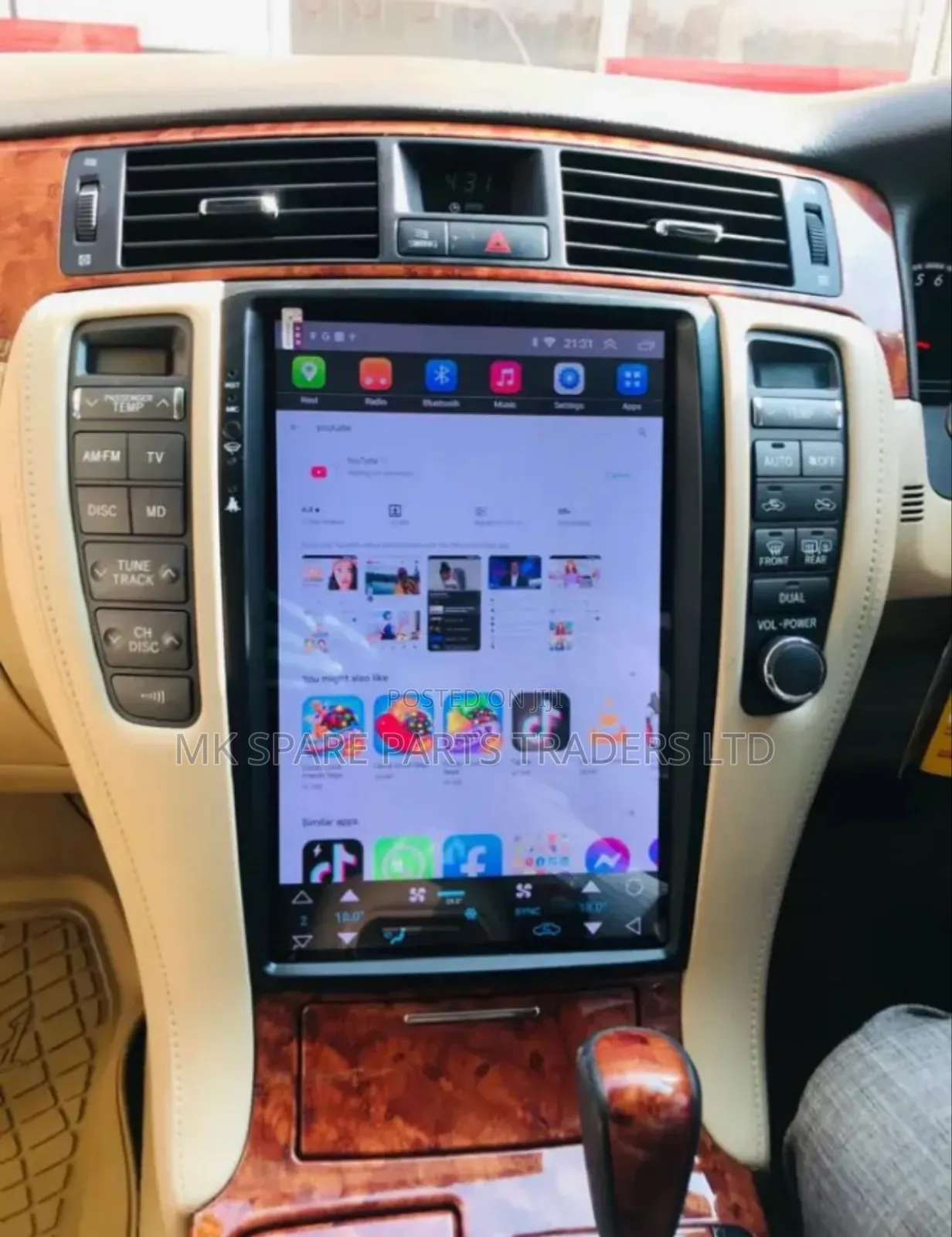 Crown Android Radio Tesla