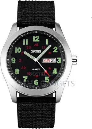 SKMEI Men Fashion Watch Quartz Waterproof Casual Watch 9112