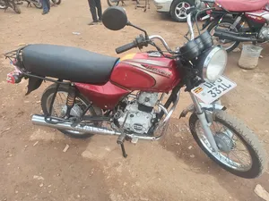 Bajaj Boxer 2022 Red