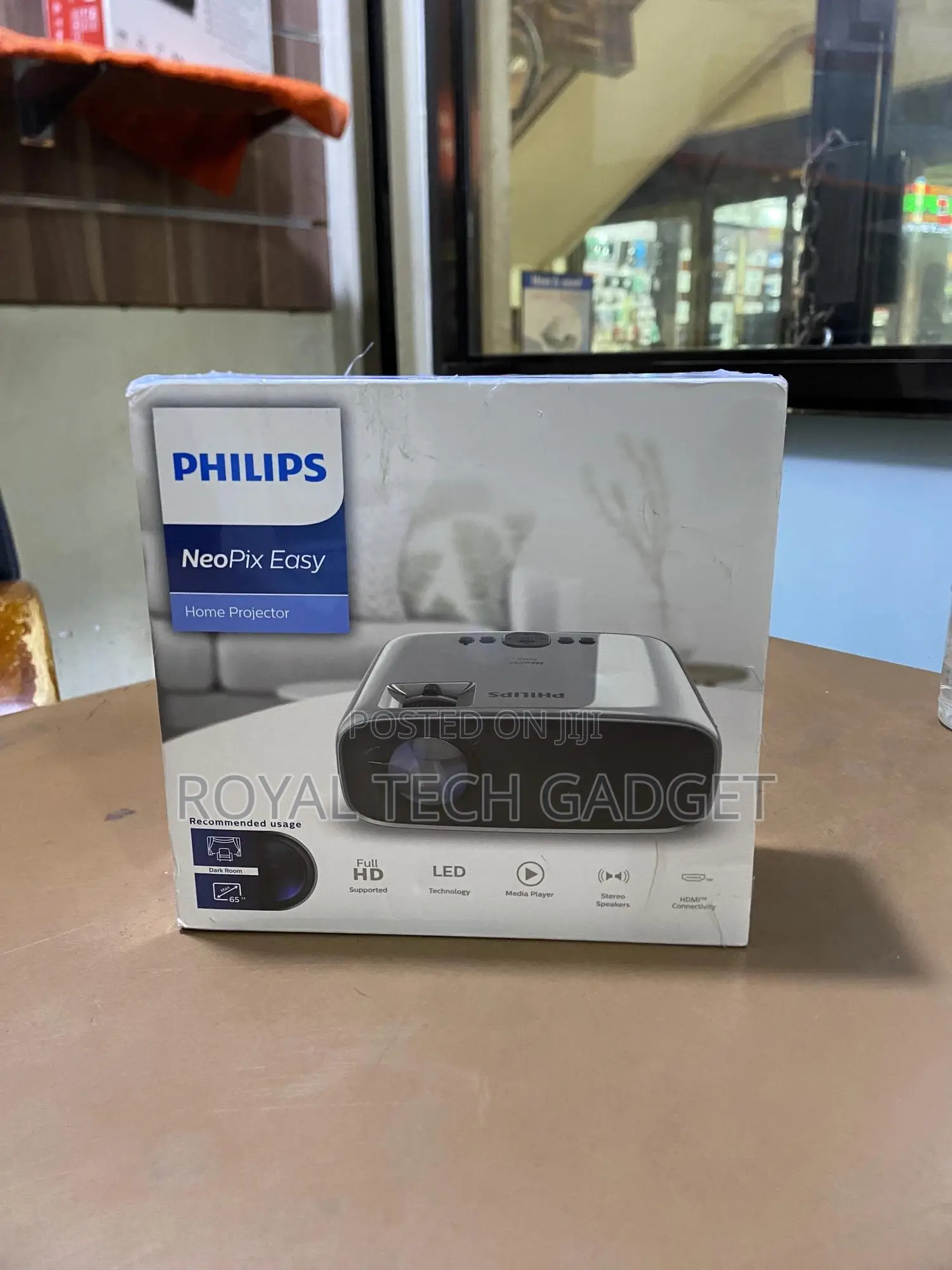 Phillips Neopix Easy Home Projector